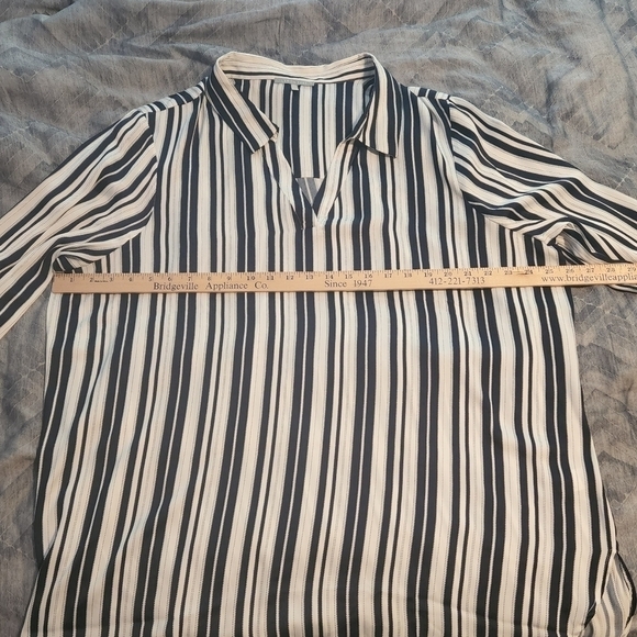 Lemon TART Navy Blue Stripe Tunic Top Size 2X - Picture 6 of 9